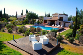 3 bedroom Villa Limni with private pool and gardens, Aphrodite Hills Resort